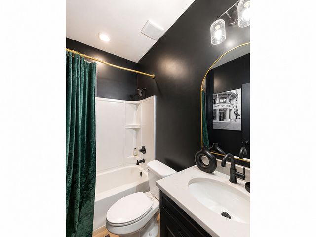 2468 W 3230 S, Syracuse, UT 84075