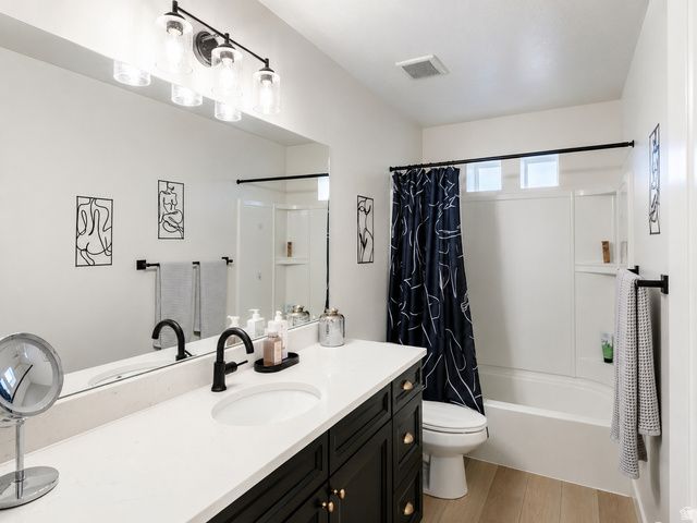 2468 W 3230 S, Syracuse, UT 84075
