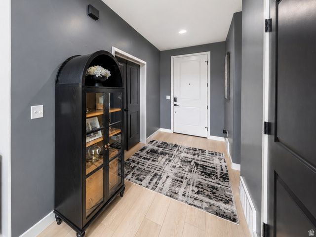 2468 W 3230 S, Syracuse, UT 84075