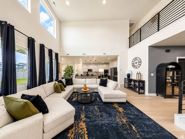 2468 W 3230 S, Syracuse, UT 84075