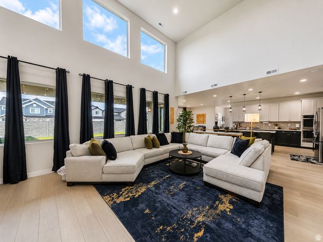 2468 W 3230 S, Syracuse, UT 84075