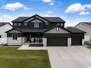2468 W 3230 S, Syracuse, UT 84075