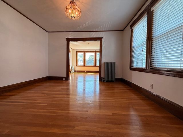 509 School 1, Belmont, MA 02478
