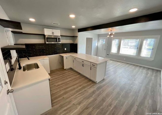 1027 Nolan, San Antonio, TX 78202