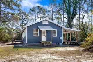 628 Toni Branch Rd, Ellabell, GA 31308