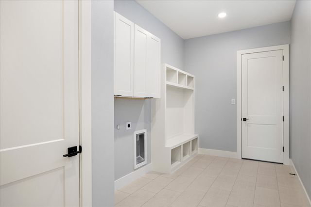 2180 Middlewood Circle, Granbury, TX 76049