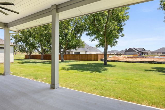 2180 Middlewood Circle, Granbury, TX 76049