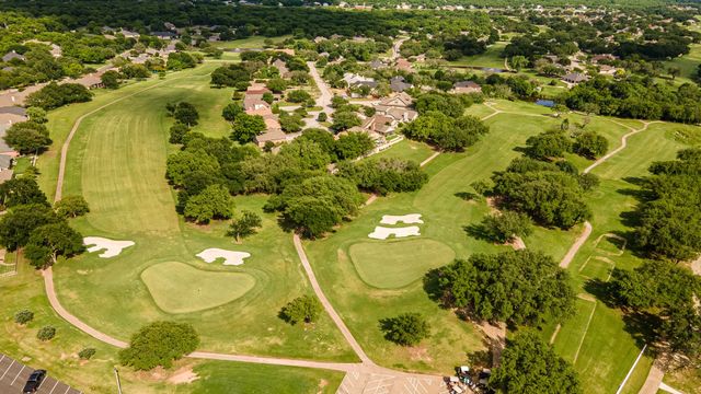 2180 Middlewood Circle, Granbury, TX 76049