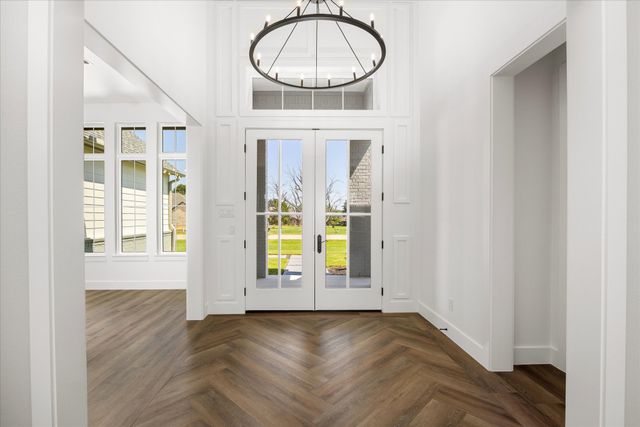 2180 Middlewood Circle, Granbury, TX 76049