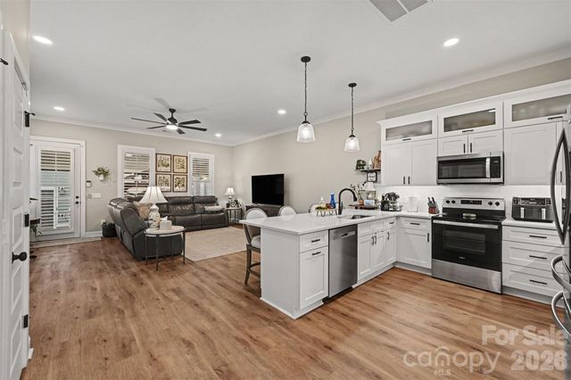 131 W F Street, Kannapolis, NC 28081