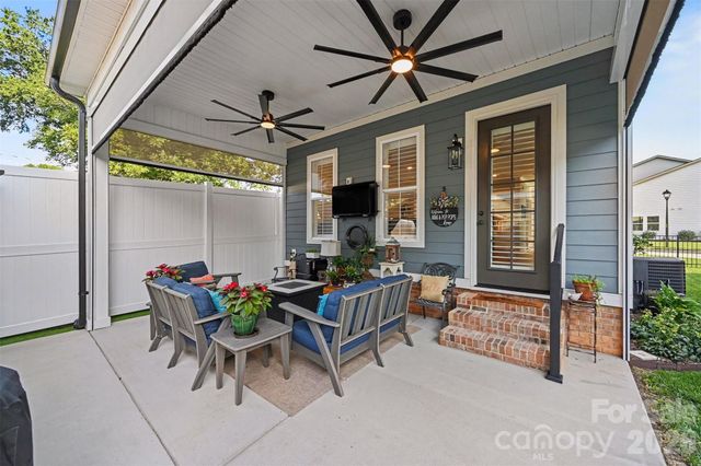 131 W F Street, Kannapolis, NC 28081