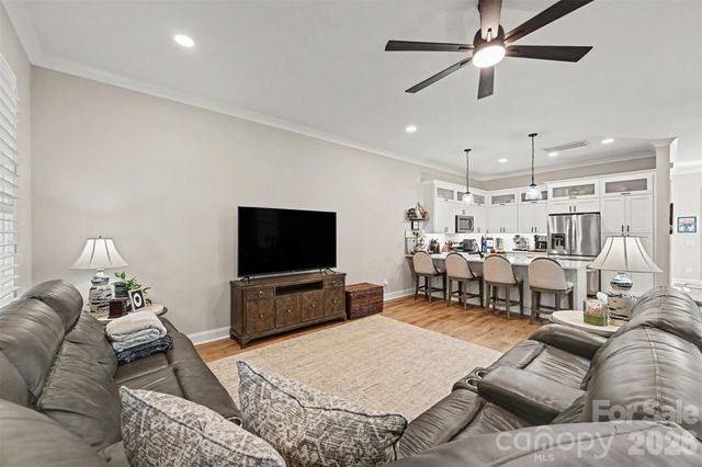 131 W F Street, Kannapolis, NC 28081