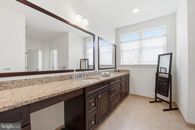 15714 VICTORIAS CREST PL, Haymarket, VA 20169