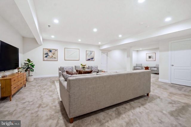 15714 VICTORIAS CREST PL, Haymarket, VA 20169