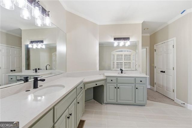 110 Hermitage Court, Powder Springs, GA 30127