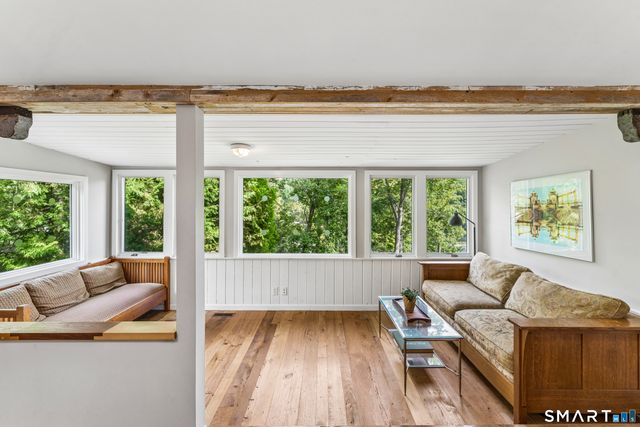 1 Algonquin Trail, Newtown, CT 06482
