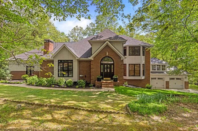 9030 Finney Point Drive, Ooltewah, TN 37363