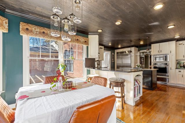 9030 Finney Point Drive, Ooltewah, TN 37363