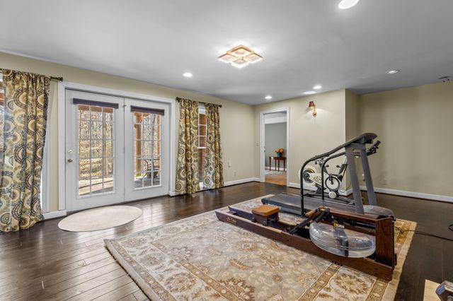 9030 Finney Point Drive, Ooltewah, TN 37363