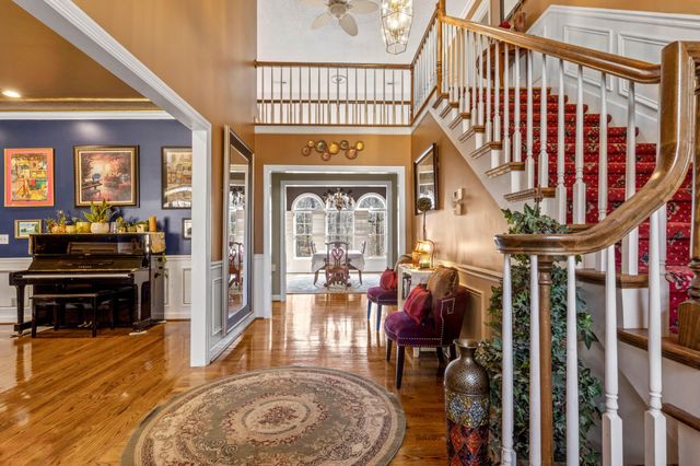 9030 Finney Point Drive, Ooltewah, TN 37363