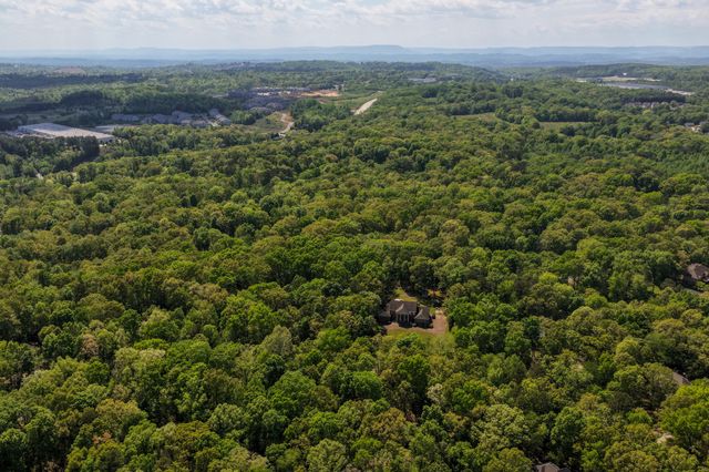 9030 Finney Point Drive, Ooltewah, TN 37363