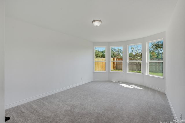 527 Athabaska Trail, New Braunfels, TX 78130