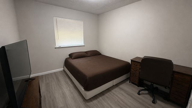 1204 Thannisch Court, Arlington, TX 76011