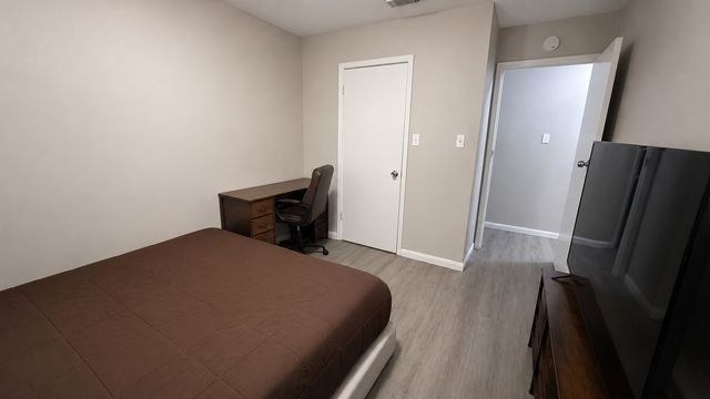 1204 Thannisch Court, Arlington, TX 76011