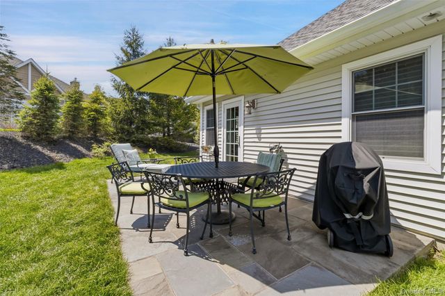 1803 Summerhill Court, Cortlandt Manor, NY 10567