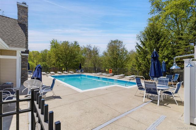 1803 Summerhill Court, Cortlandt Manor, NY 10567