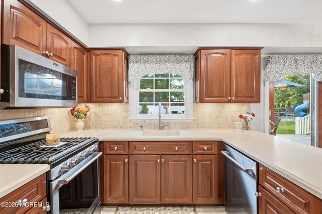 1467 Pueblo Court, Toms River, NJ 08755