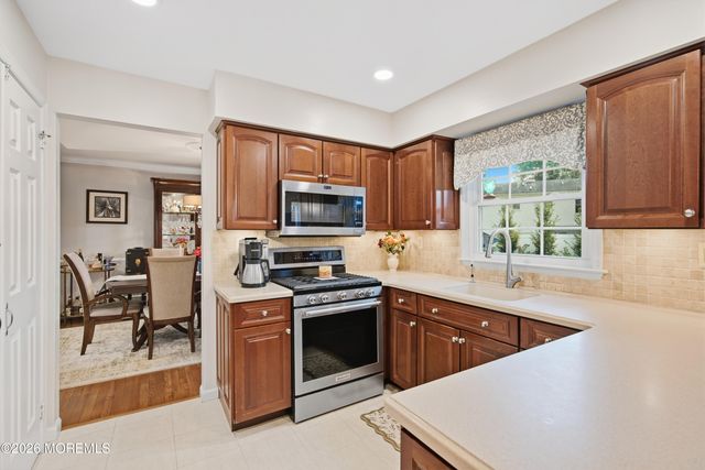 1467 Pueblo Court, Toms River, NJ 08755