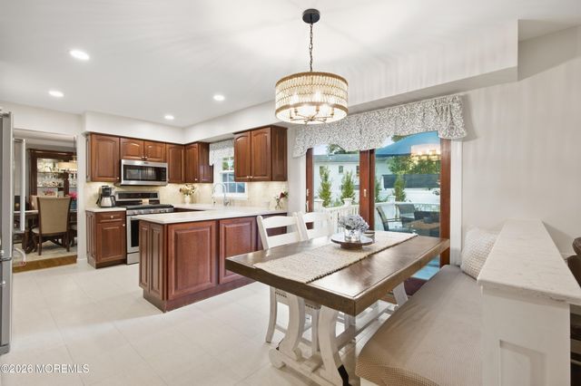 1467 Pueblo Court, Toms River, NJ 08755