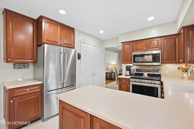 1467 Pueblo Court, Toms River, NJ 08755