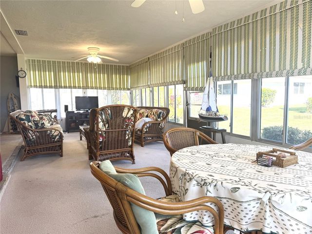 2571 RIVERBLUFF PARKWAY V158, Sarasota, FL 34231