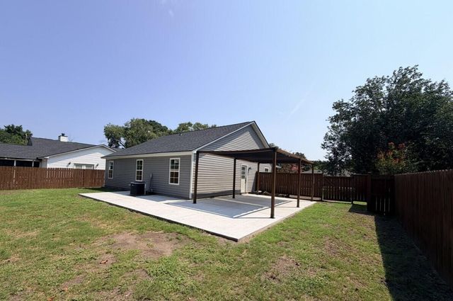 1179 Landsdowne, Charleston, SC 29412