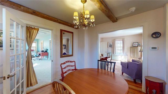 11 High Street, Hopkinton, RI 02804