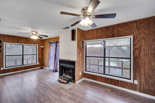 160 Private Road 481, Hillsboro, TX 76645