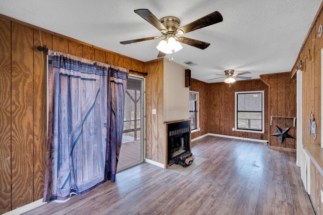 160 Private Road 481, Hillsboro, TX 76645