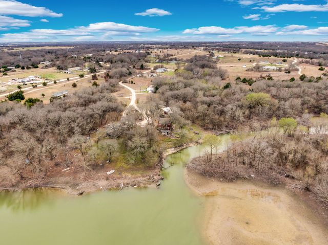 160 Private Road 481, Hillsboro, TX 76645