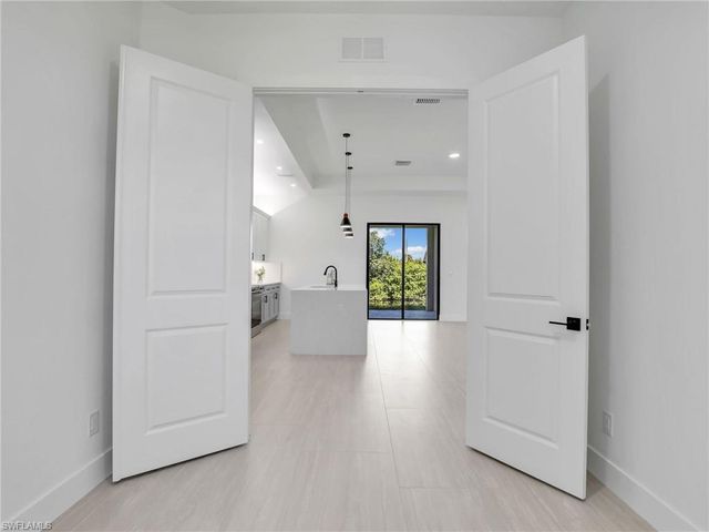 2227 NW 20th TER, Cape Coral, FL 33993