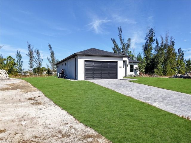 2227 NW 20th TER, Cape Coral, FL 33993