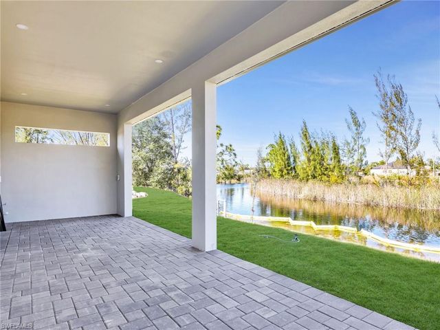 2227 NW 20th TER, Cape Coral, FL 33993