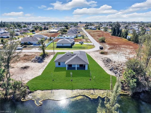 2227 NW 20th TER, Cape Coral, FL 33993