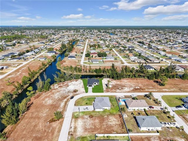 2227 NW 20th TER, Cape Coral, FL 33993