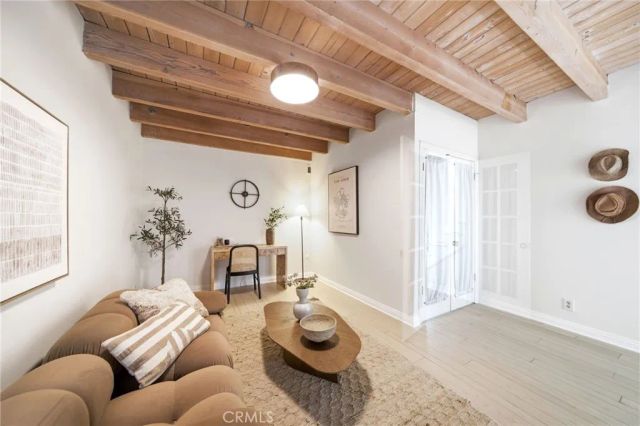 9624 Highland Gorge Drive, Beverly Hills, CA 90210