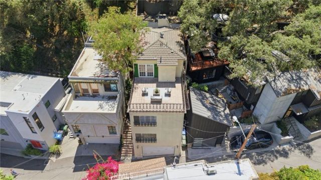9624 Highland Gorge Drive, Beverly Hills, CA 90210