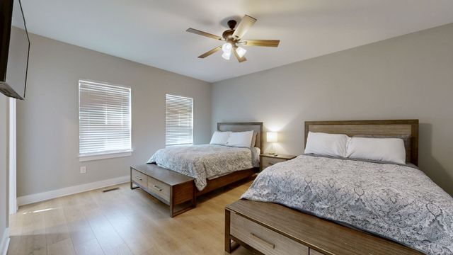 110 Duke St Apt 21, Nashville, TN 37207