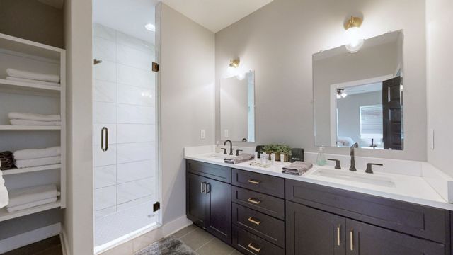 110 Duke St Apt 21, Nashville, TN 37207