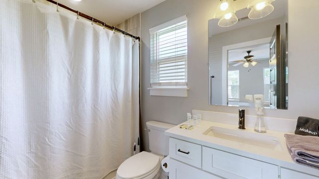 110 Duke St Apt 21, Nashville, TN 37207
